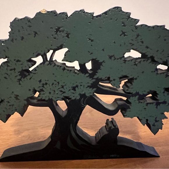 Sheila’s Shelf Sitters, Charleston, NY, Tree - Picture 7 of 8